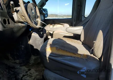 2016 Chevrolet Express G2500 from USA, damaged, VIN 1GCWGAFF3G1257763